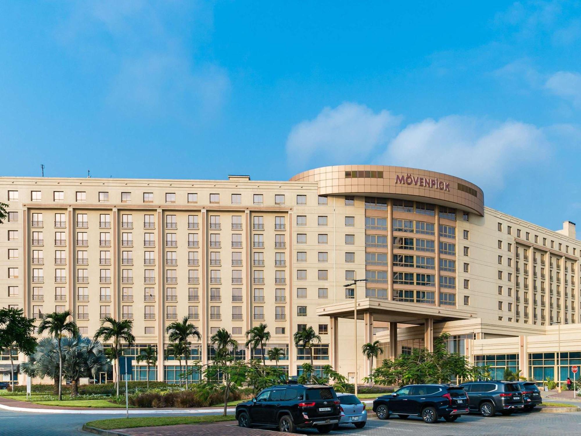Moevenpick Ambassador Hotel Acra Exterior foto