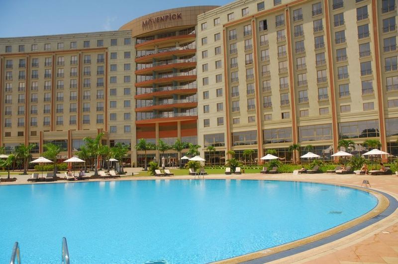 Moevenpick Ambassador Hotel Acra Exterior foto