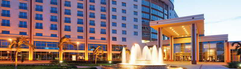 Moevenpick Ambassador Hotel Acra Exterior foto