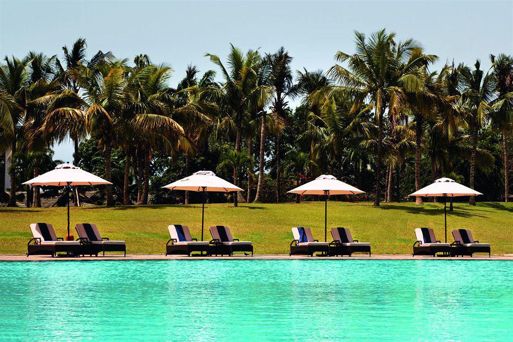 Moevenpick Ambassador Hotel Acra Exterior foto